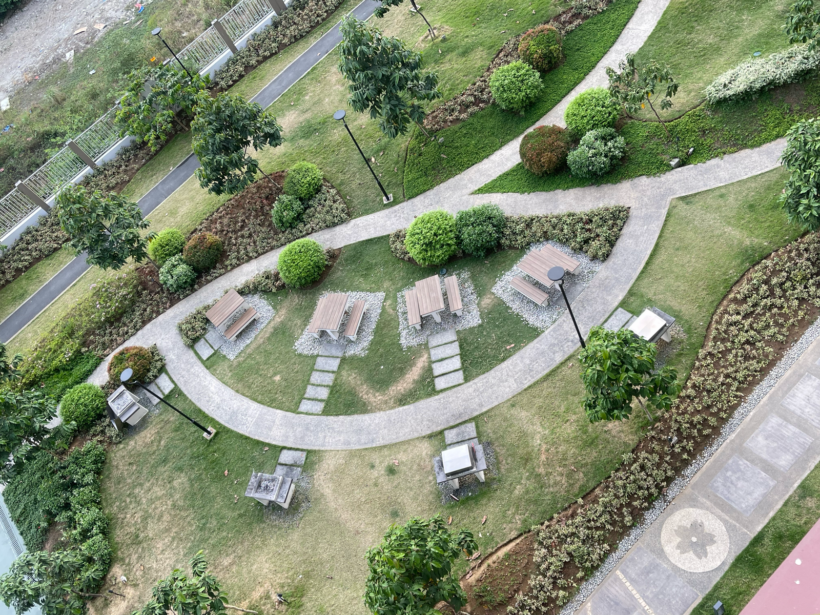 Picnic & Grill Layout
